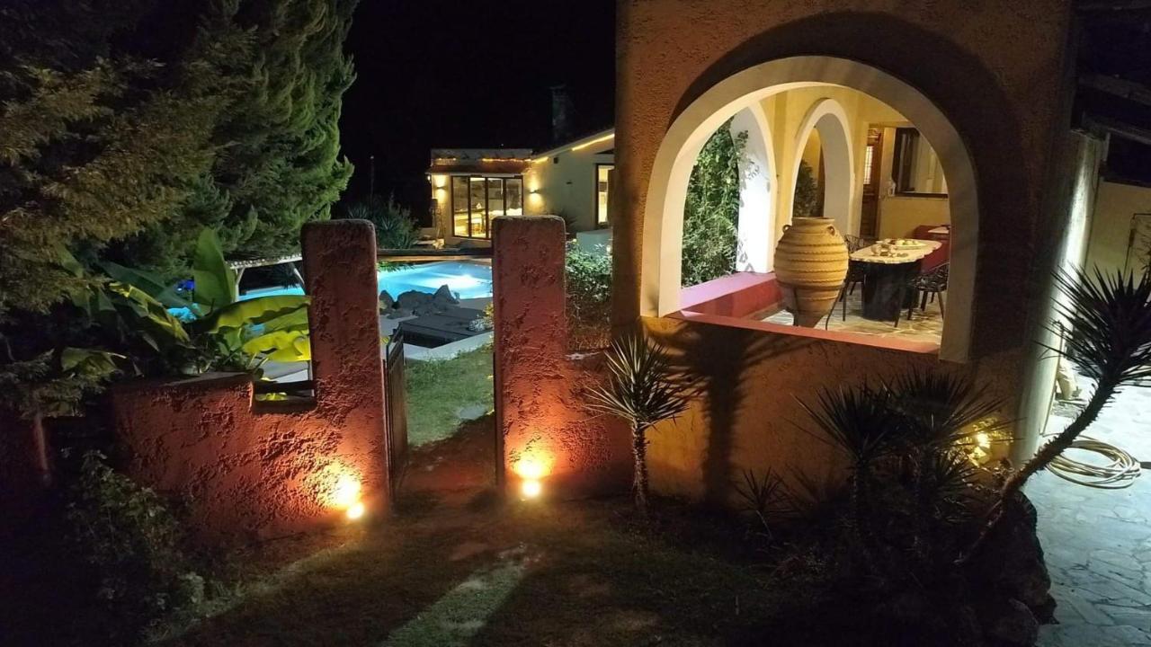 Villa Hacienda Private Pool And Jacuzzi Paralía Dış mekan fotoğraf